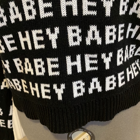 Brunette the Label oversize “Hey Babe” sweater, black & white, size M - Picture 7 of 12